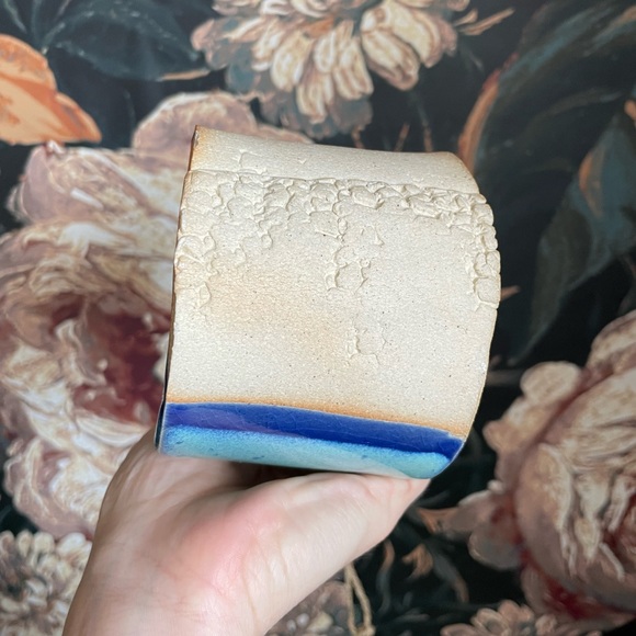 Hanging Pottery by MIKA Fleur - Picture 11 of 12